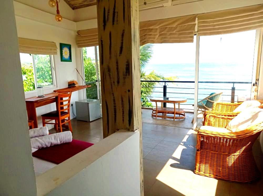 Toddy Unawatuna Hotel Buitenkant foto