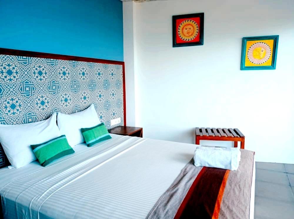 Toddy Unawatuna Hotel Buitenkant foto